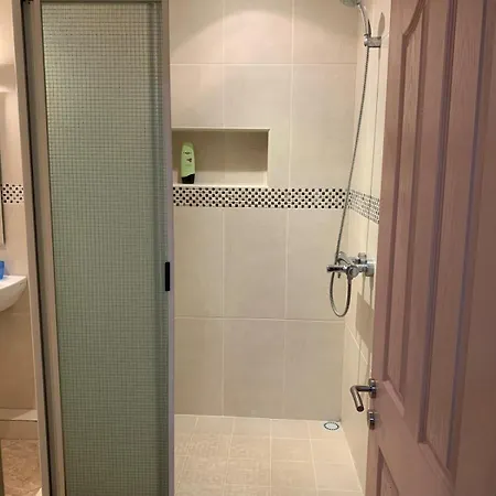 Luxurious House At Coromandel La Rotraite Room photo