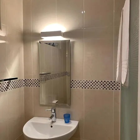 Luxurious House At Coromandel La Rotraite Room photo